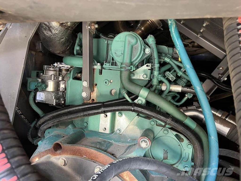 Volvo P 6870D Asfalt sericiler