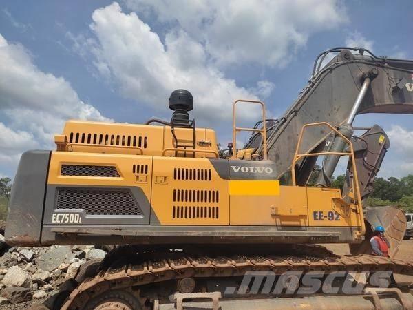 Volvo EC 750 DL Paletli ekskavatörler