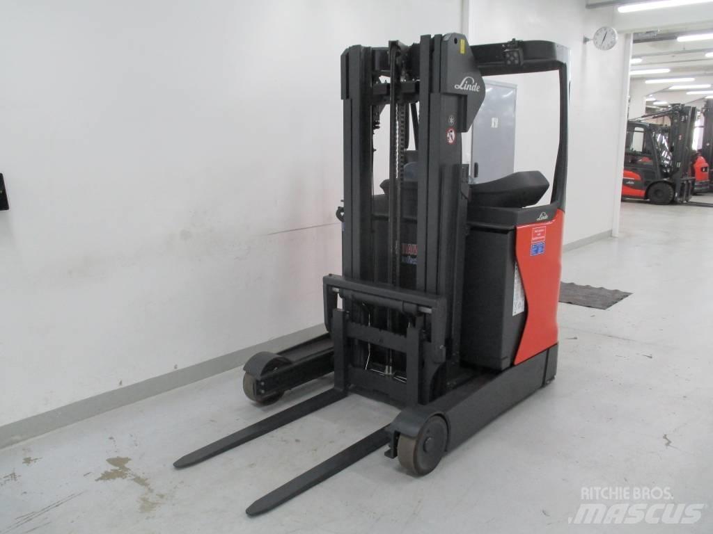Linde R14 Reach truck - depo içi istif araçları