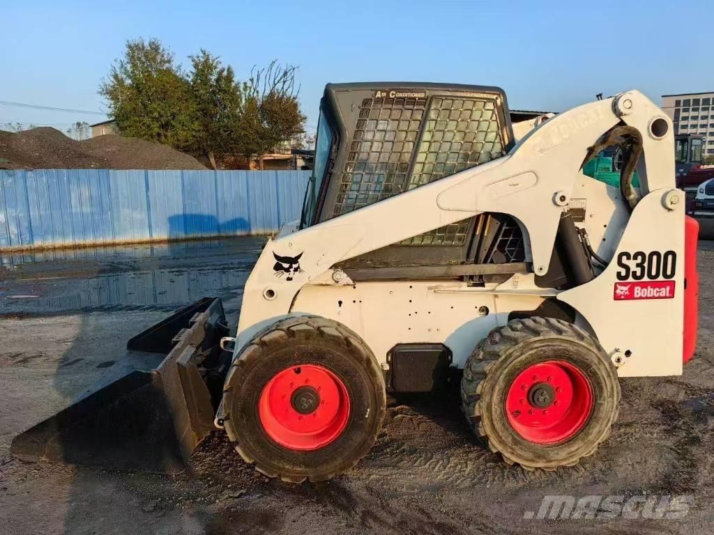 Bobcat S 300 Skid steer loderler
