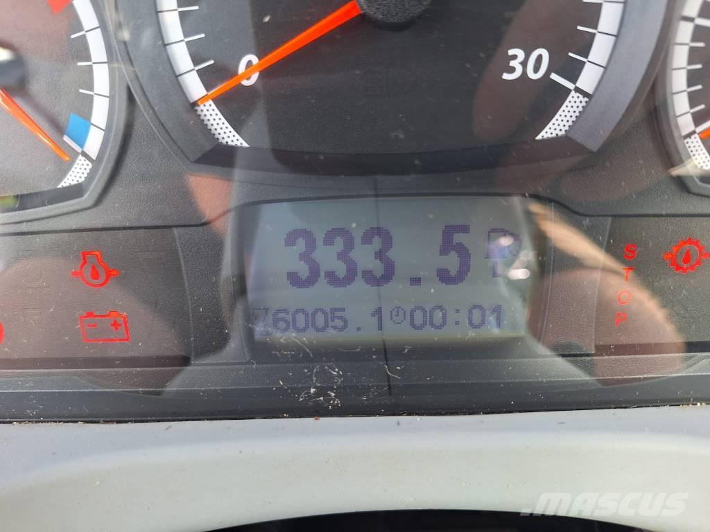 Valtra T194 Active Agaç kesme siyirma makinalari