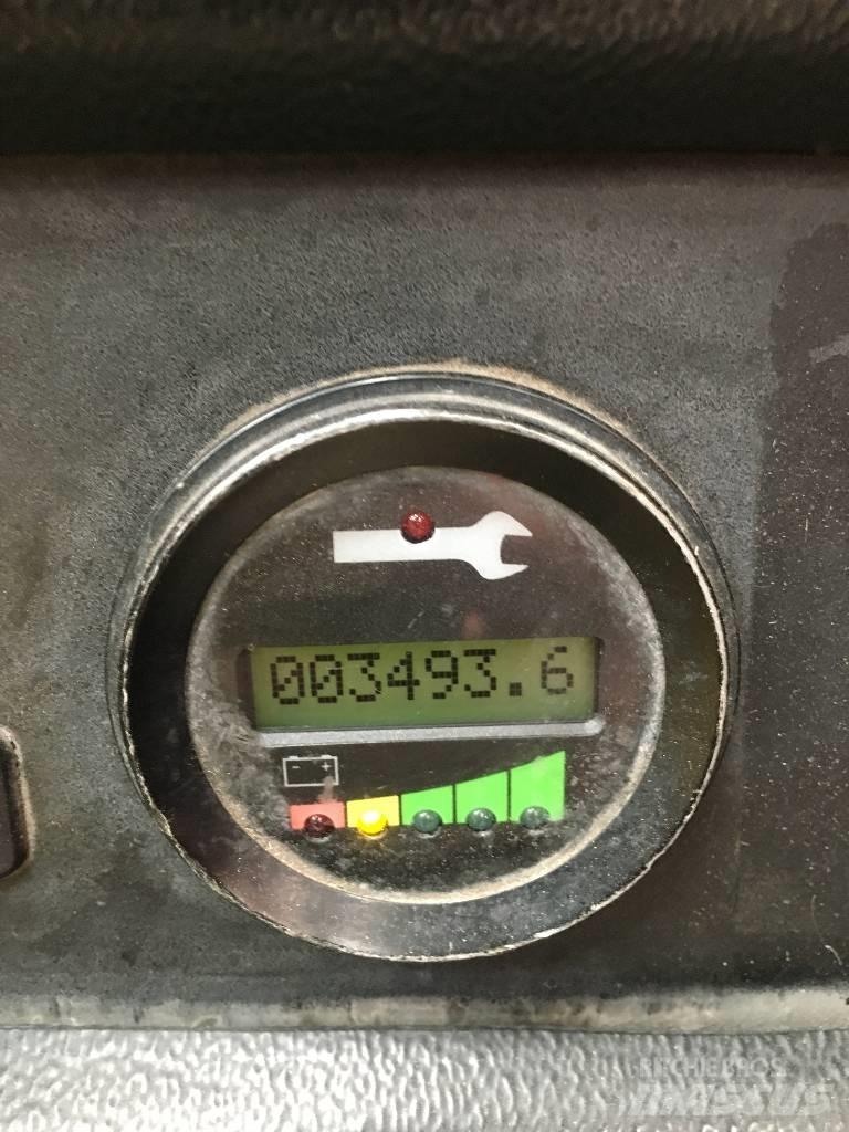 Hyster R30XMF2 Yüksek seviye siparis toplayici