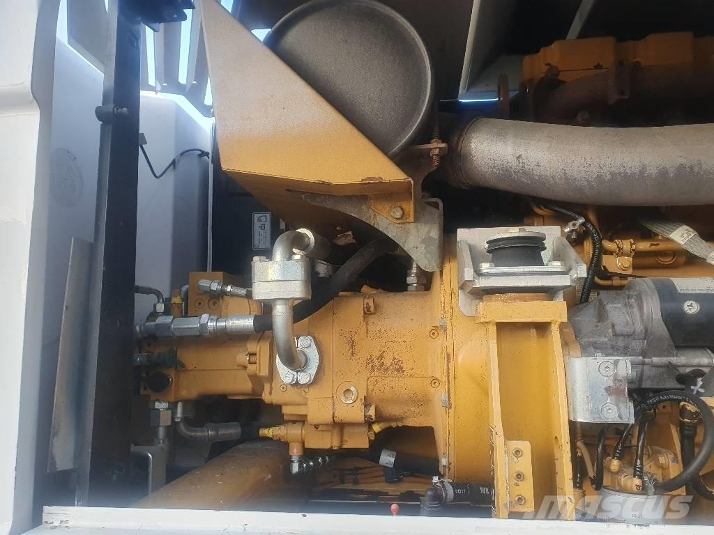 CAT M 316 D Lastik tekerli ekskavatörler