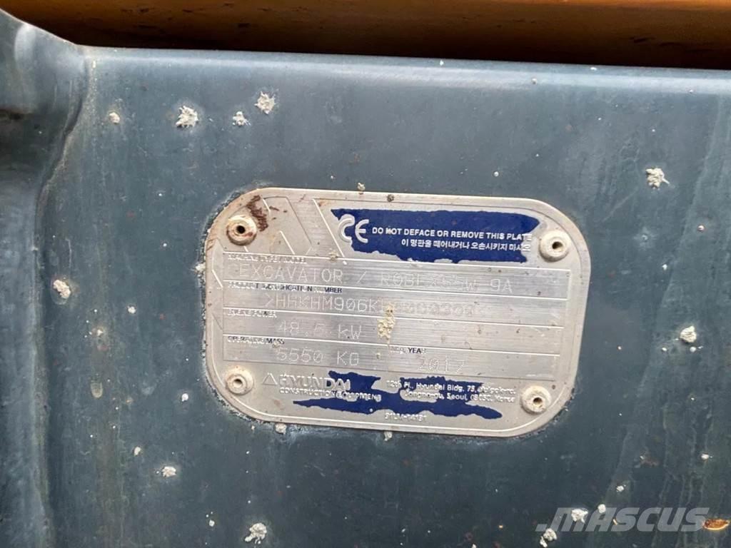 Hyundai R55W-9A Lastik tekerli ekskavatörler