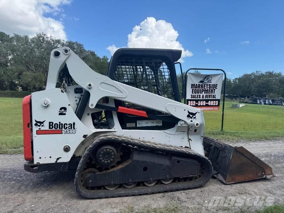 Bobcat T 590 Skid steer loderler