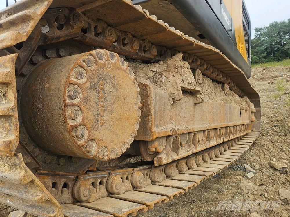 Volvo EC 300 E Paletli ekskavatörler