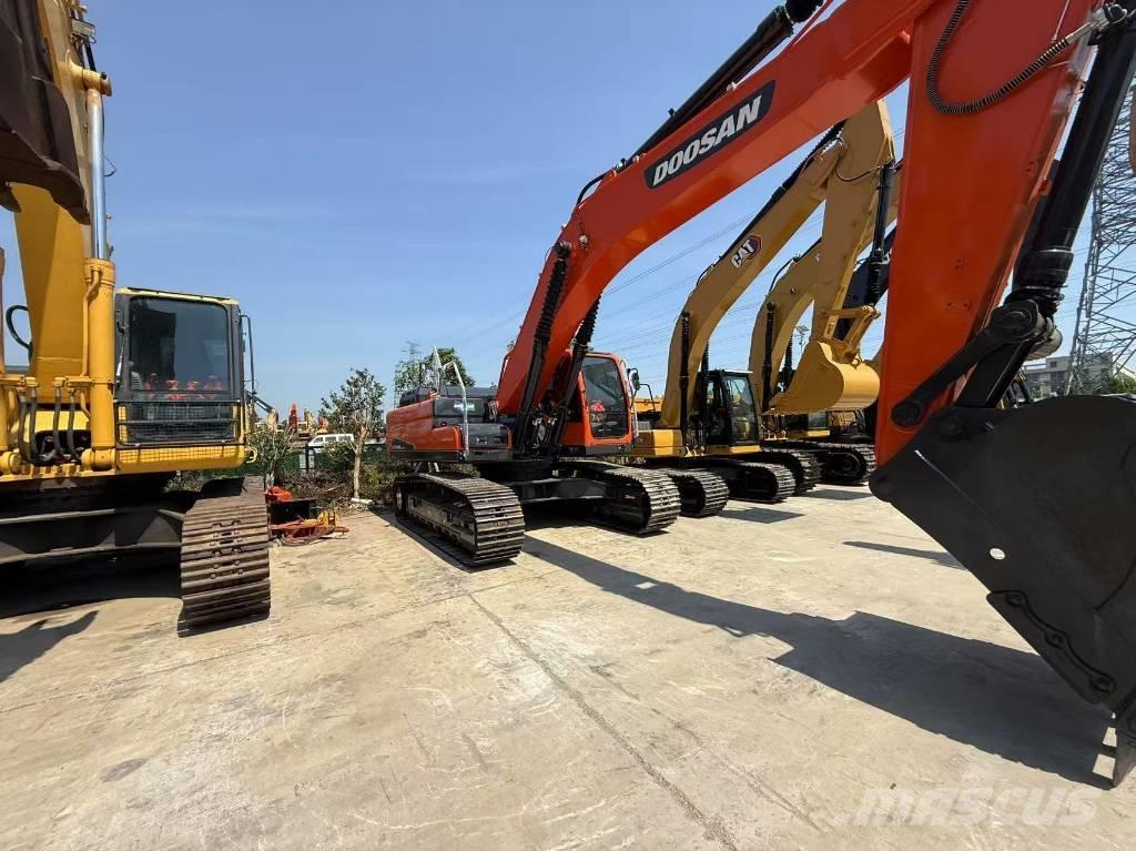Doosan DX 340 Paletli ekskavatörler