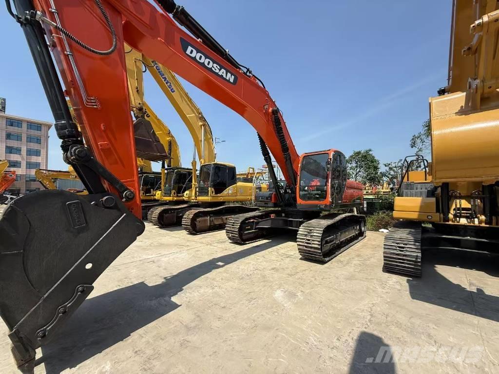 Doosan DX 340 Paletli ekskavatörler
