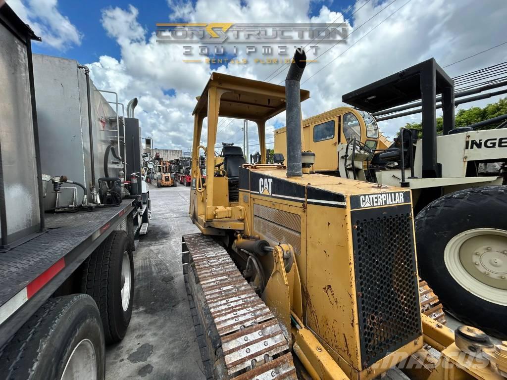 CAT D 3 C III Paletli dozerler