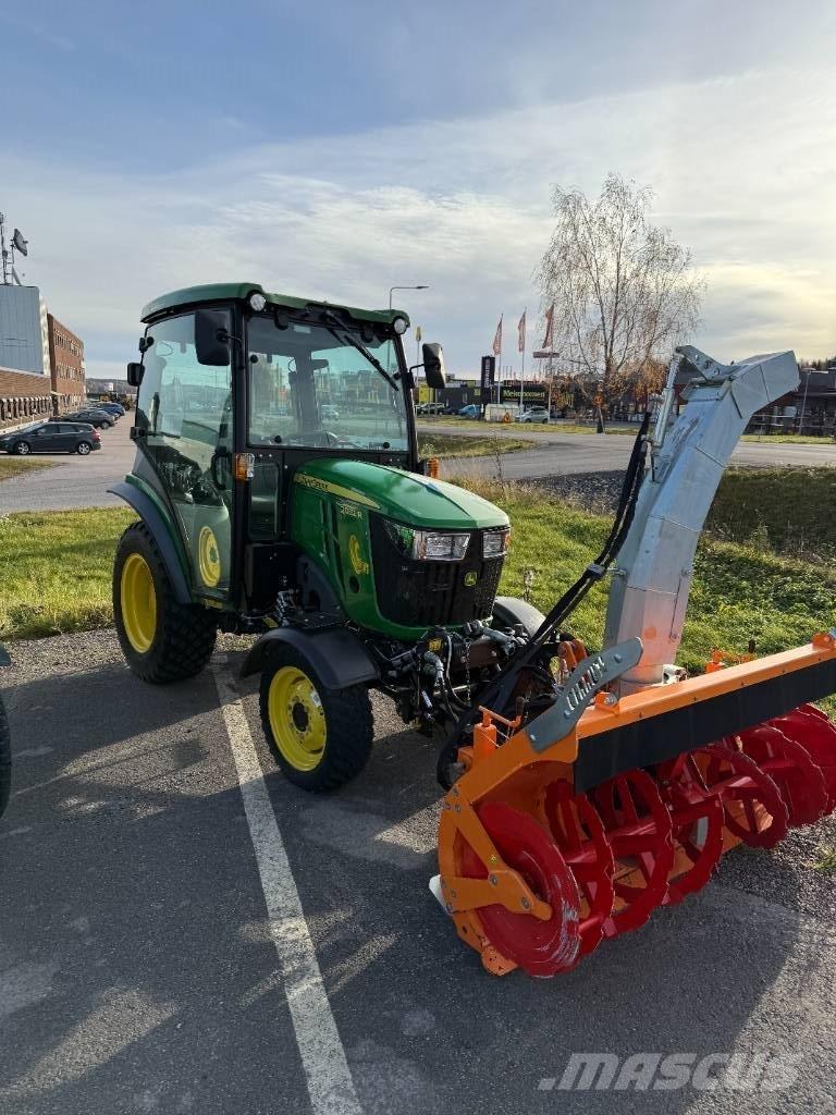 John Deere 2032 R Traktörler