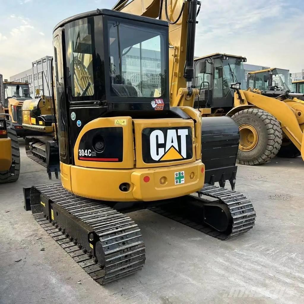 CAT 304C CR Mini ekskavatörler, 7 tona dek
