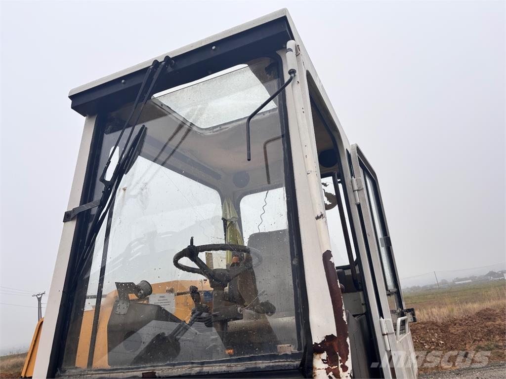 Liebherr A 310 B Diger