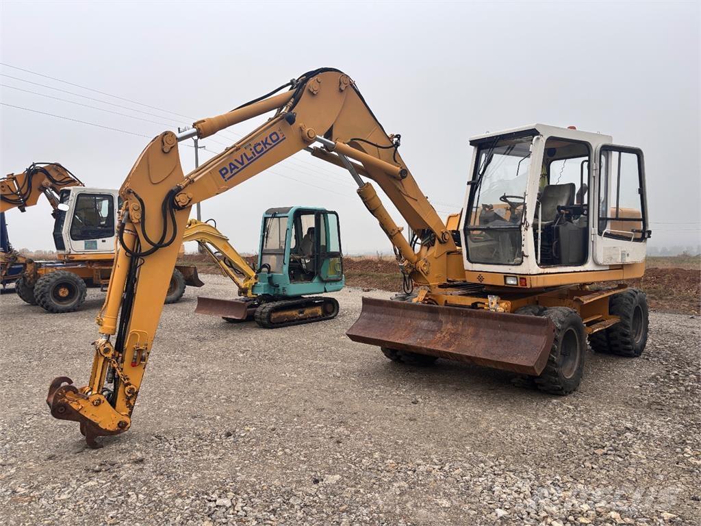 Liebherr A 310 B Diger