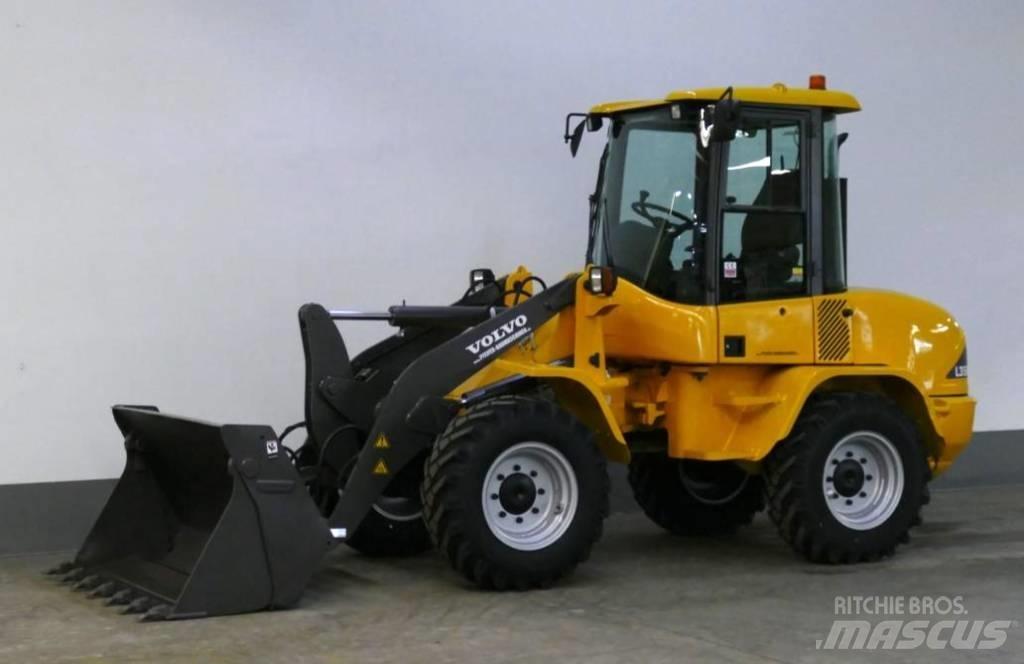 Volvo L 35 B - Z - 4x4 Tekerlekli yükleyiciler