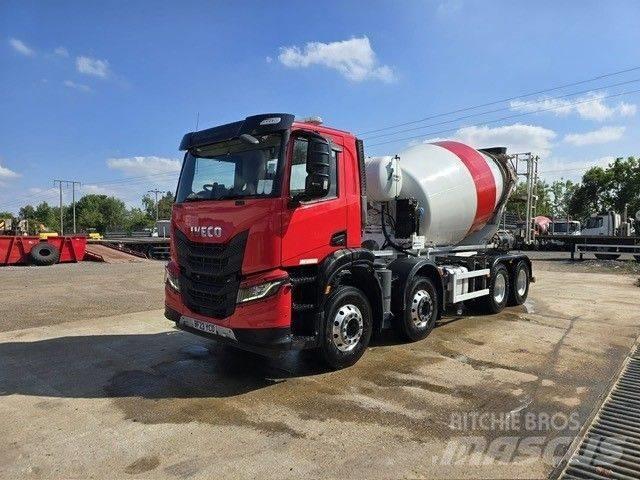Iveco X-Way 420 Transmikserler