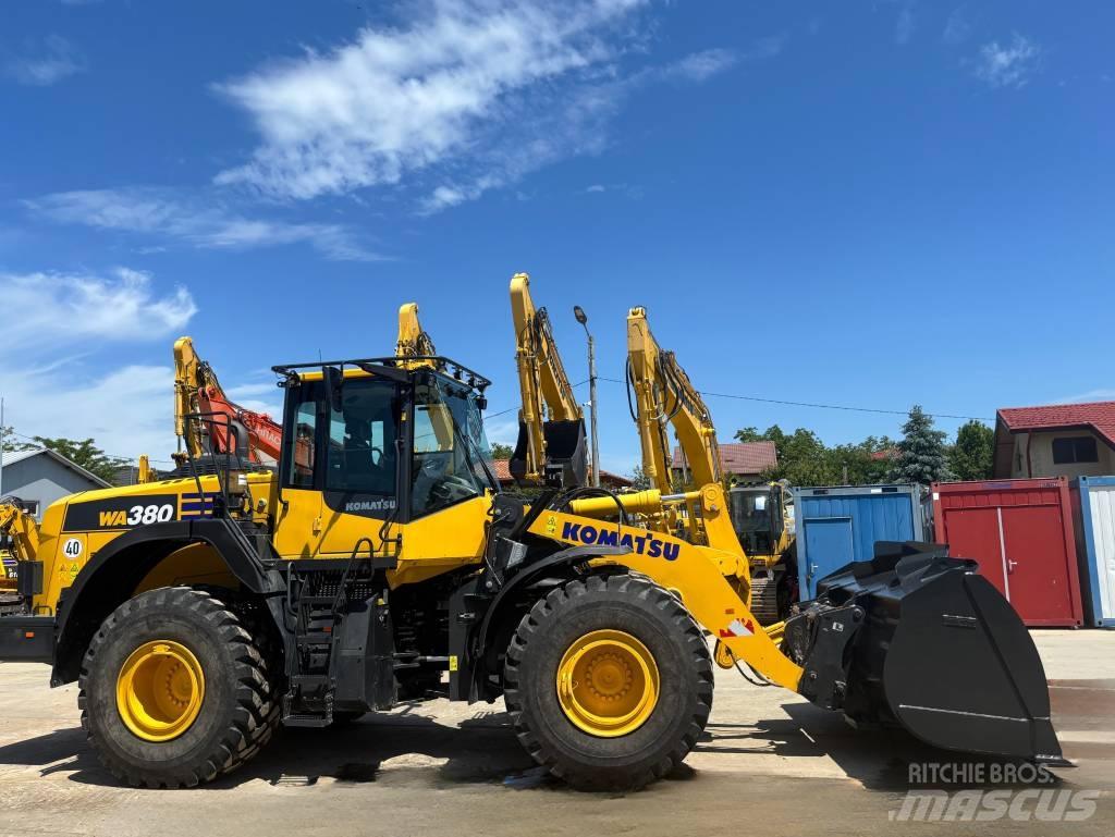 Komatsu WA380-8E0 Tekerlekli yükleyiciler