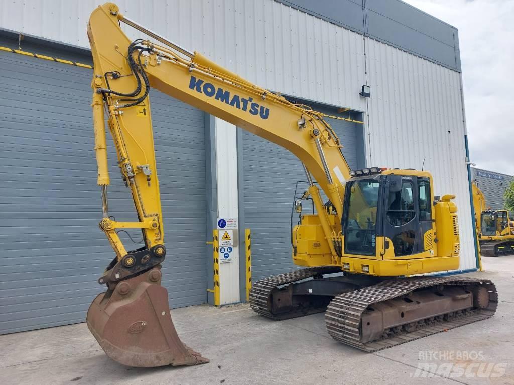 Komatsu PC228USLC-11 Paletli ekskavatörler