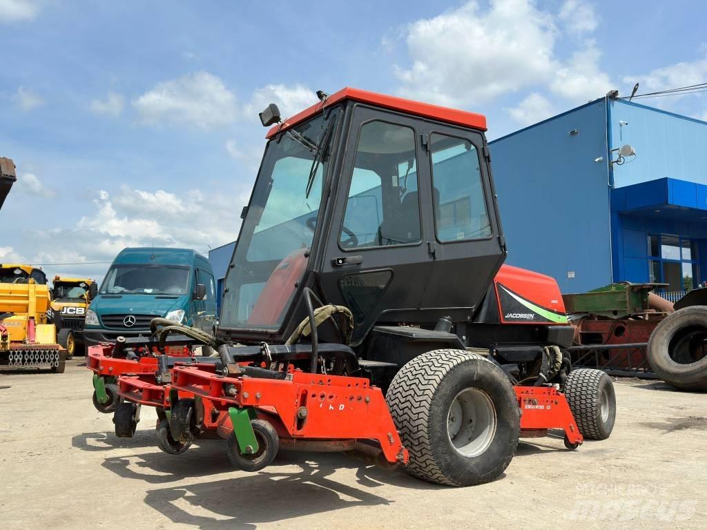 Jacobsen AR250 Mobil çim biçme makineleri