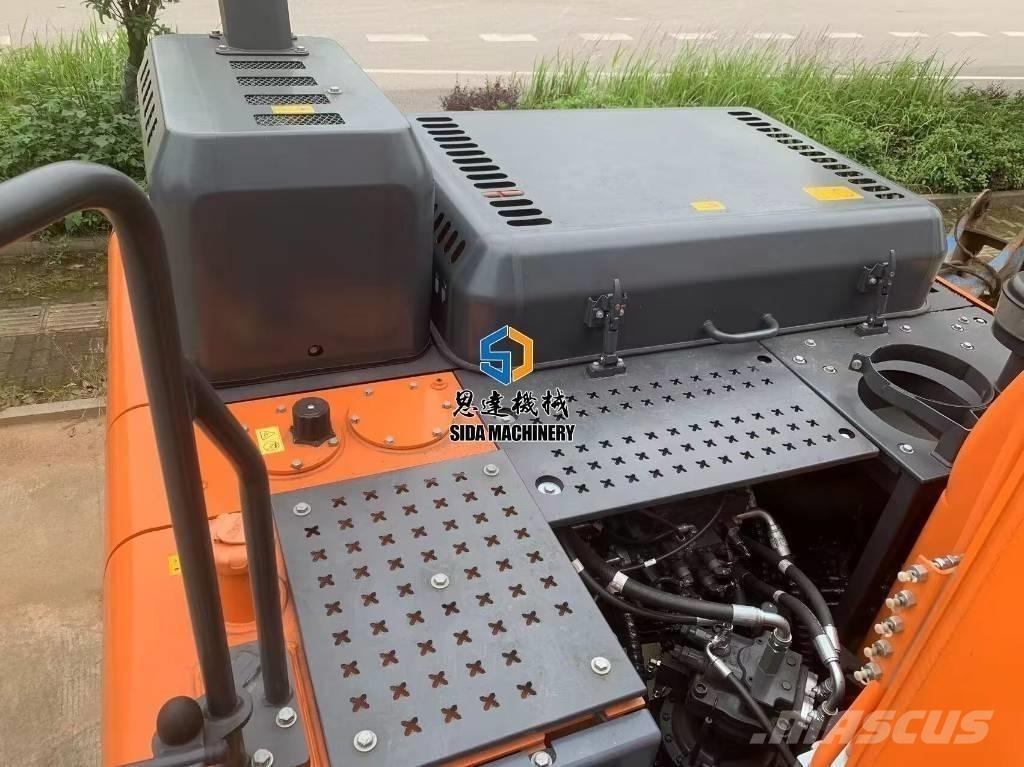 Develon DX 215 Midi ekskavatörler 7 - 12 t
