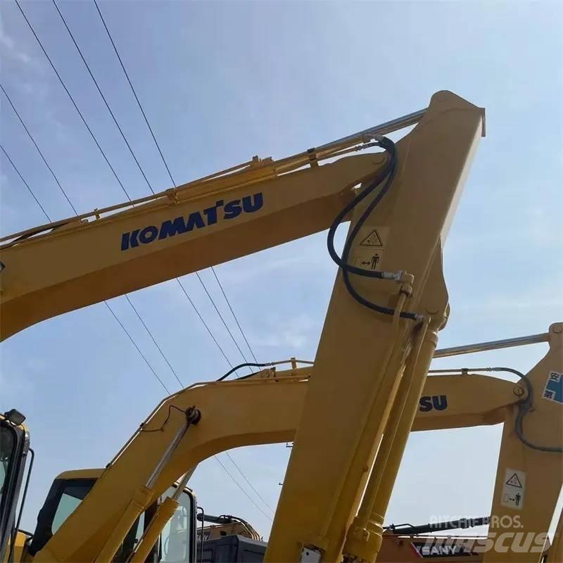 Komatsu PC 138 Paletli ekskavatörler