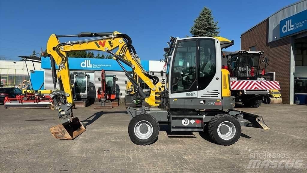 Wacker Neuson EW65 Özel ekskavatörler