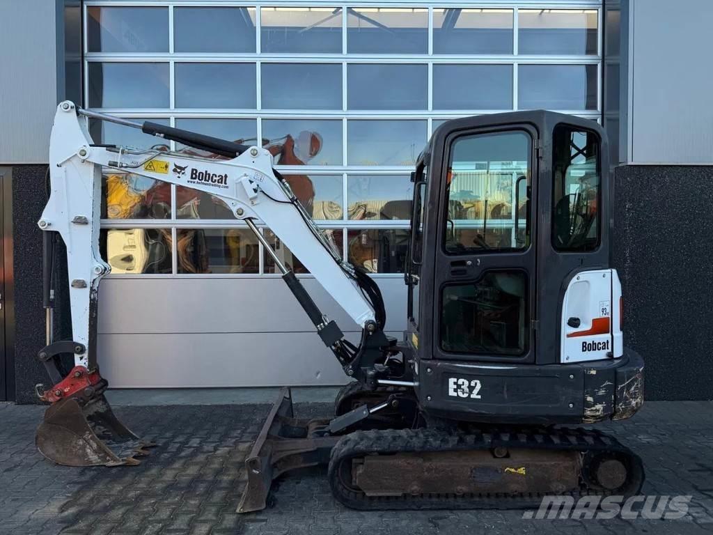 Bobcat E32 Mini ekskavatörler, 7 tona dek