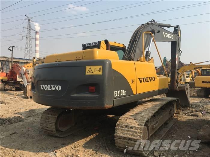 Volvo EC 210 B LC Paletli ekskavatörler