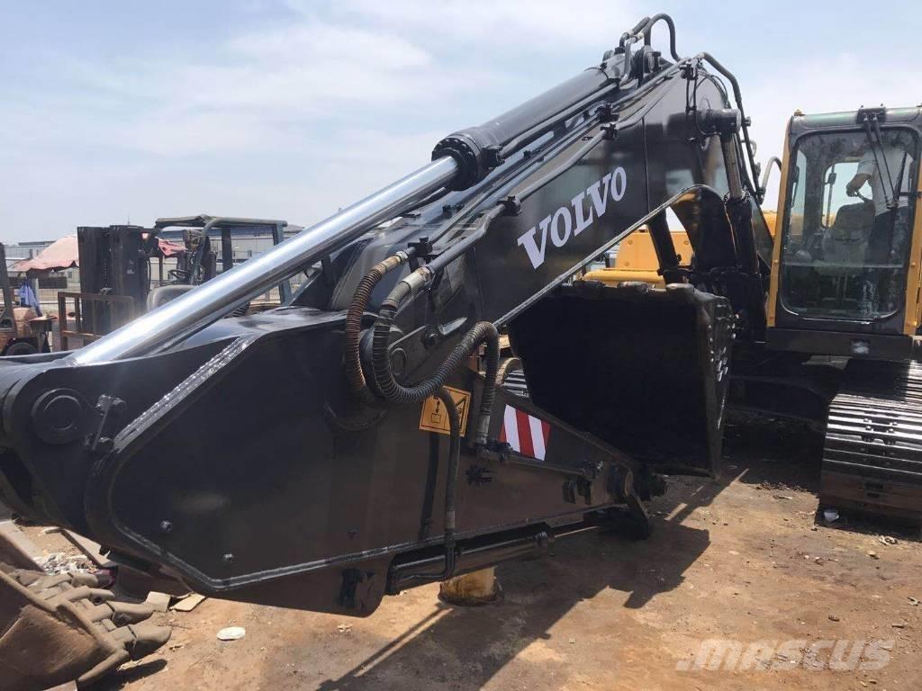 Volvo EC 210 B Paletli ekskavatörler