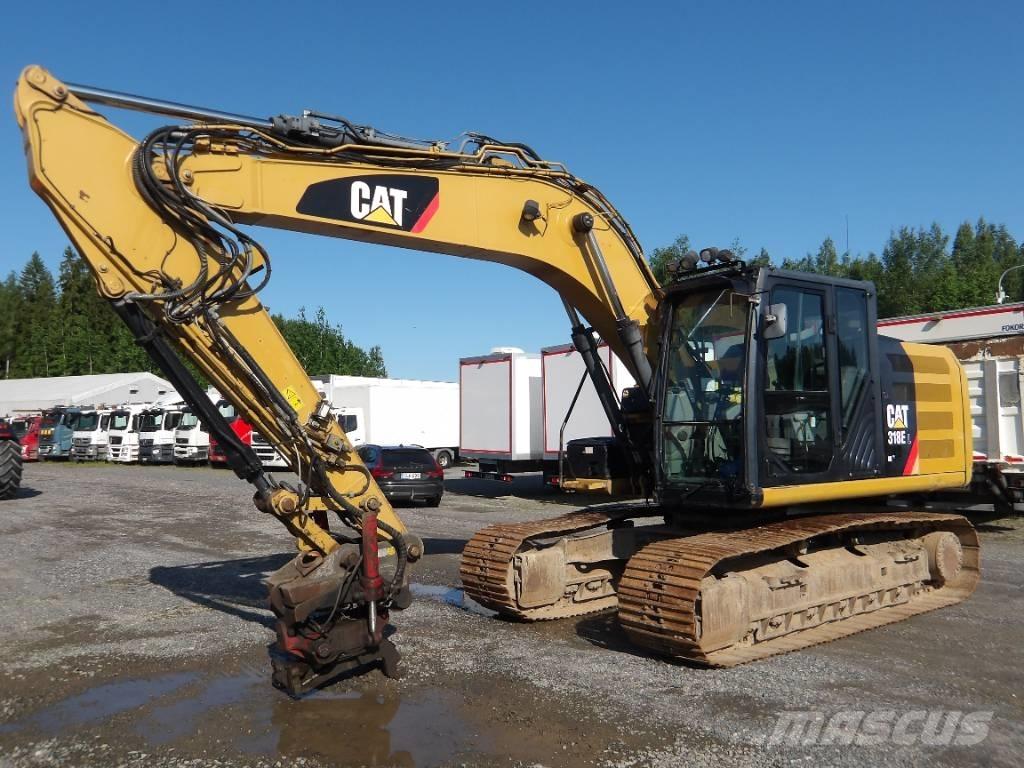 CAT 318 E L Paletli ekskavatörler