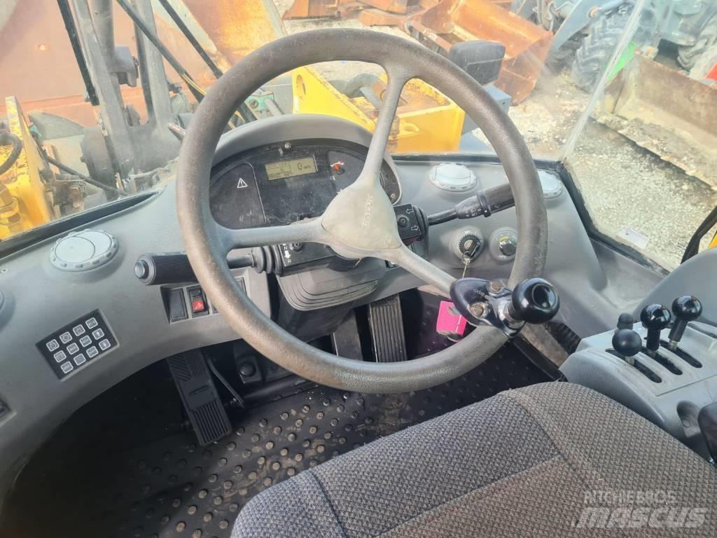 Volvo L 120 E Tekerlekli yükleyiciler