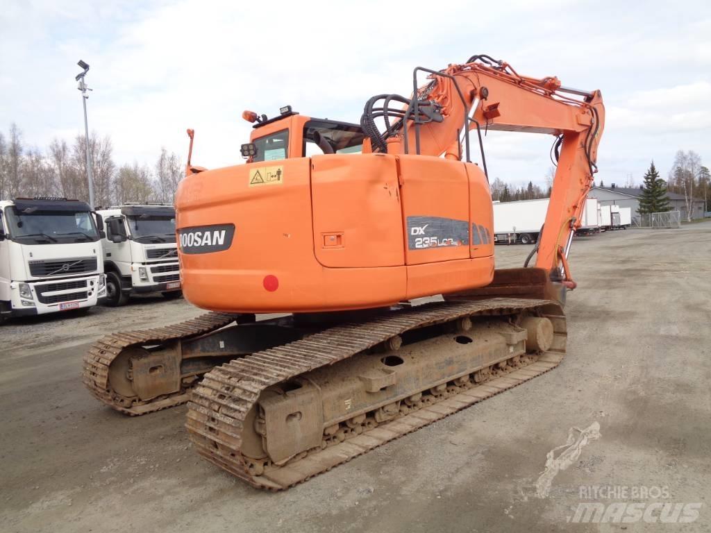 Doosan 235 LCR Paletli ekskavatörler