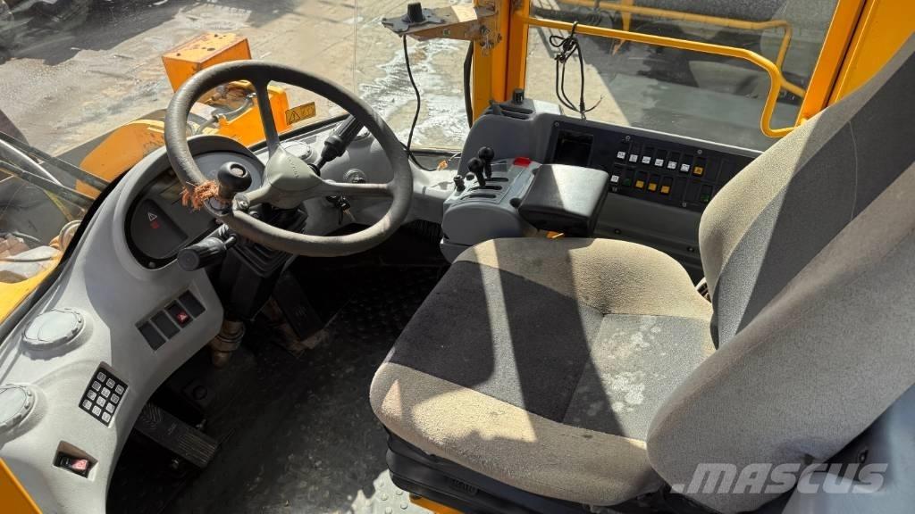 Volvo L 180 E Tekerlekli yükleyiciler