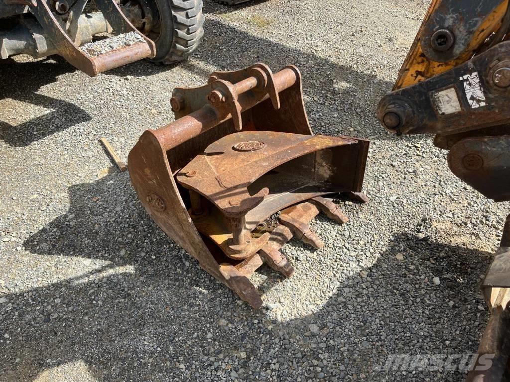 Hyundai R55W-9 Lastik tekerli ekskavatörler