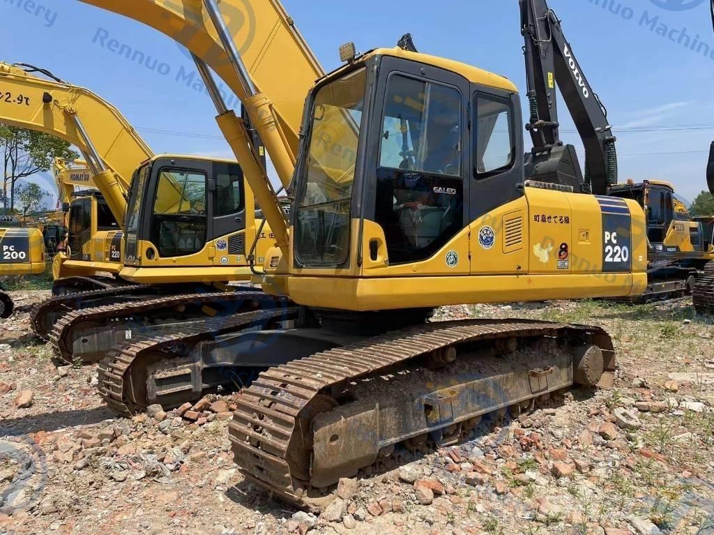 Komatsu PC220-7 Paletli ekskavatörler
