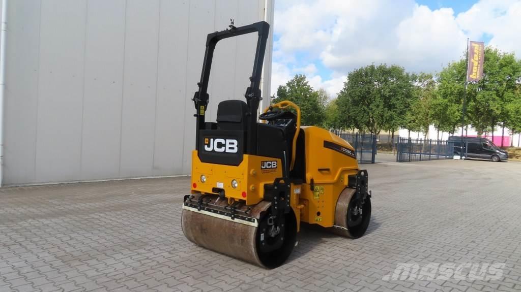 JCB CT260-120 Çift tamburlu silindirler