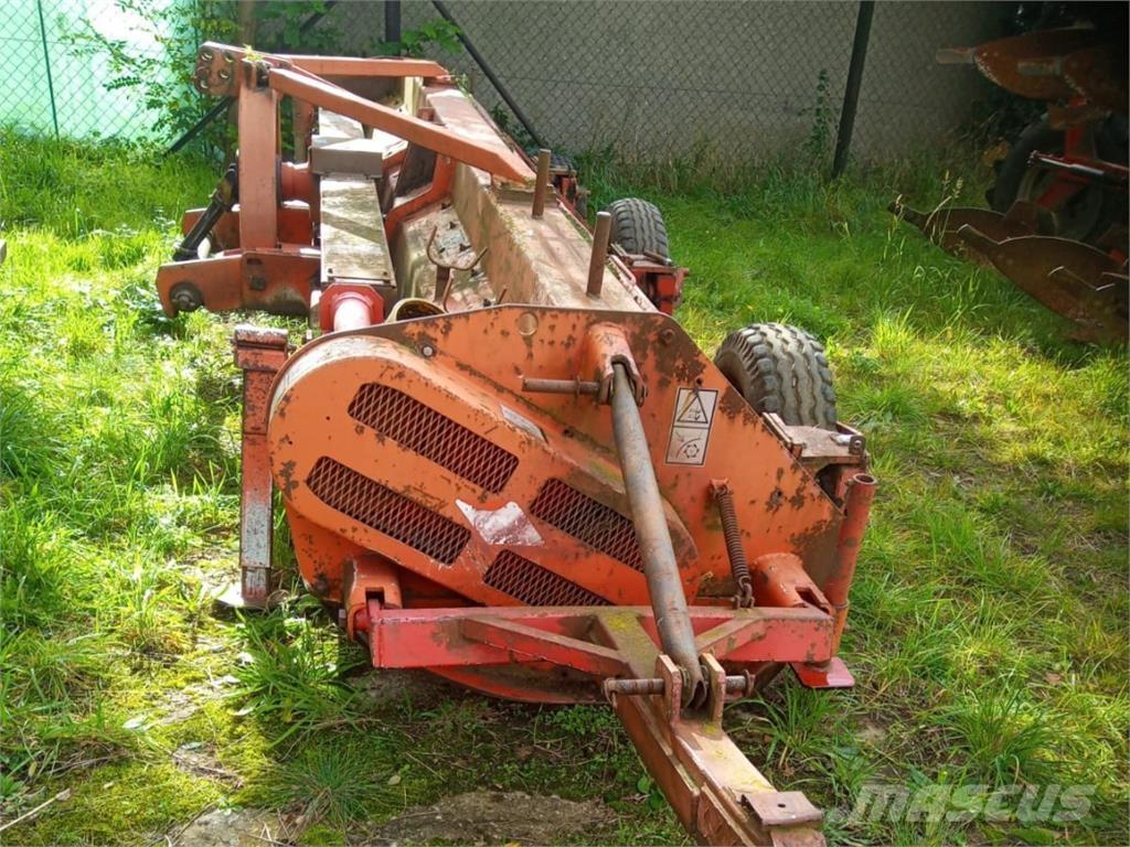Kuhn NK 4801 Diger yol bakim makinalari