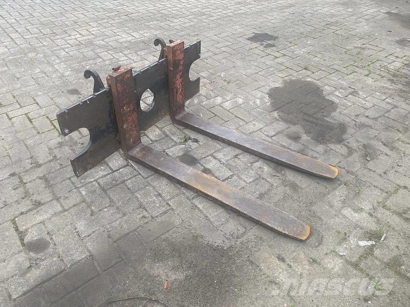 GiANT V 451 T Mini yükleyiciler