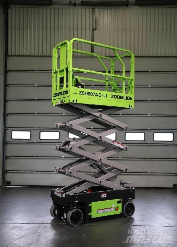 Zoomlion ZS0607AC-LI Makasli platformlar