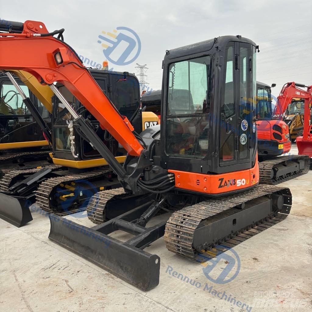 Hitachi ZX 50 Mini ekskavatörler, 7 tona dek