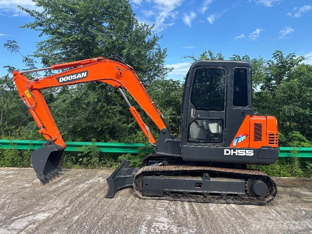 Doosan DH 55 Mini ekskavatörler, 7 tona dek