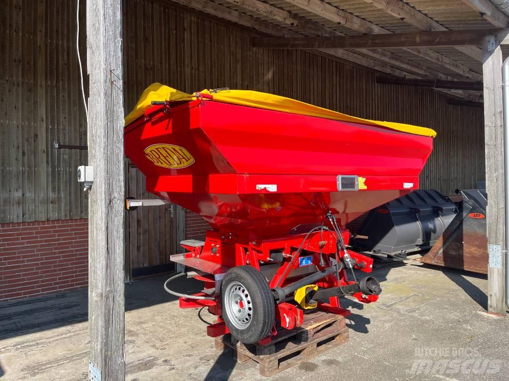 Bredal F2 3200 Gübre dagitma tankerleri