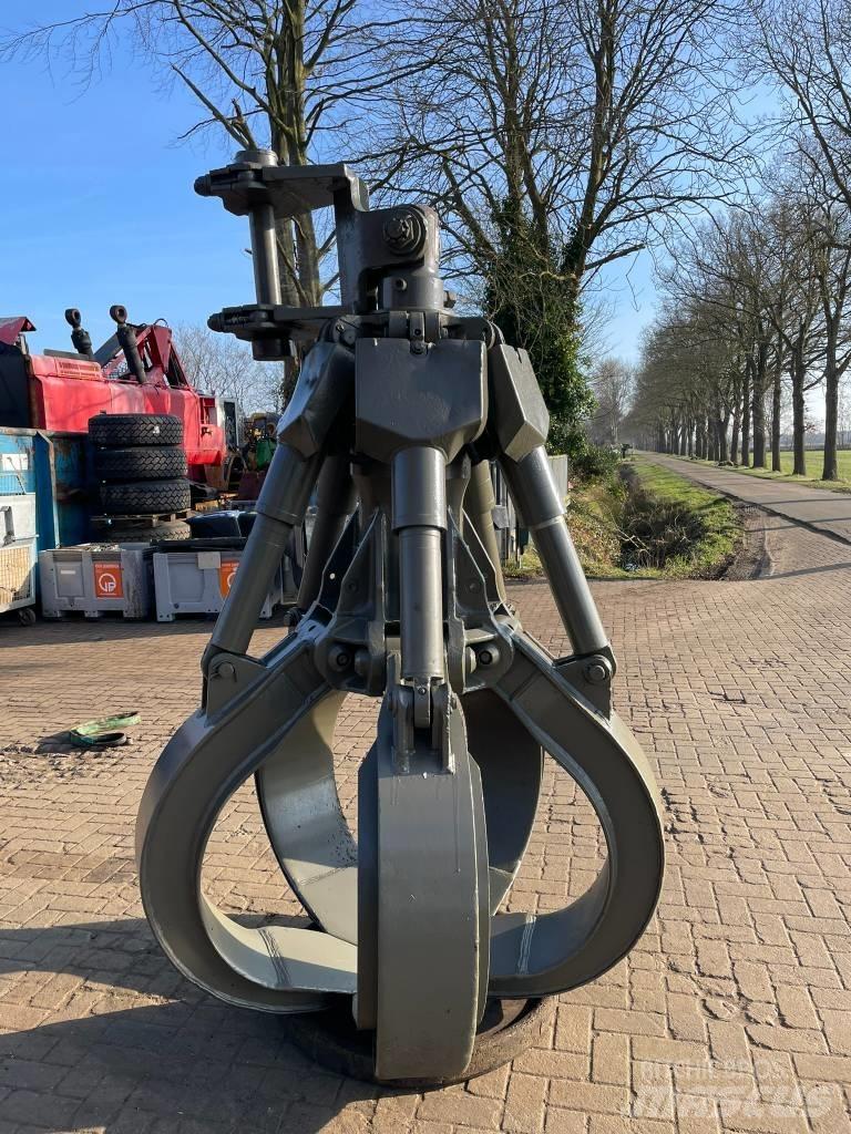 Fuchs HDMS 800 Atık taşıma araçları