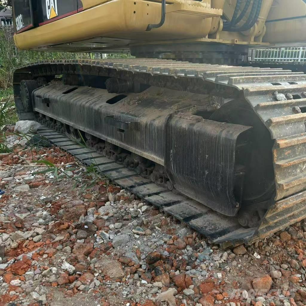 CAT 320 C Paletli ekskavatörler