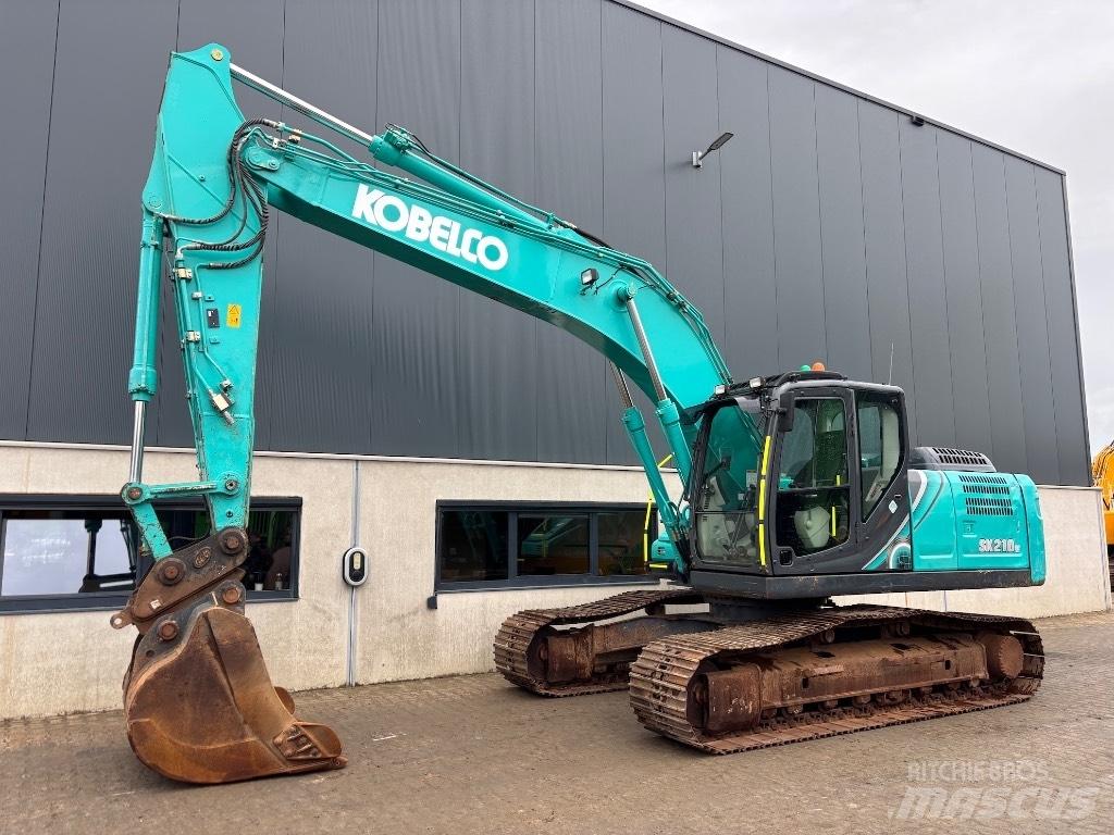 Kobelco SK 210 LC-10 Paletli ekskavatörler