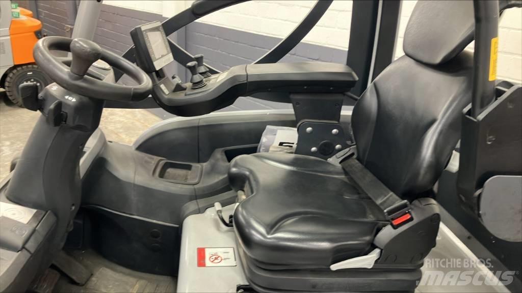 Still RX 60-30 Elektrikli forkliftler