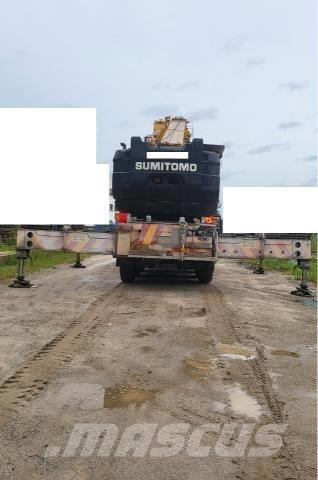 Sumitomo SA1000 Yol-Arazi Tipi Vinçler (AT)