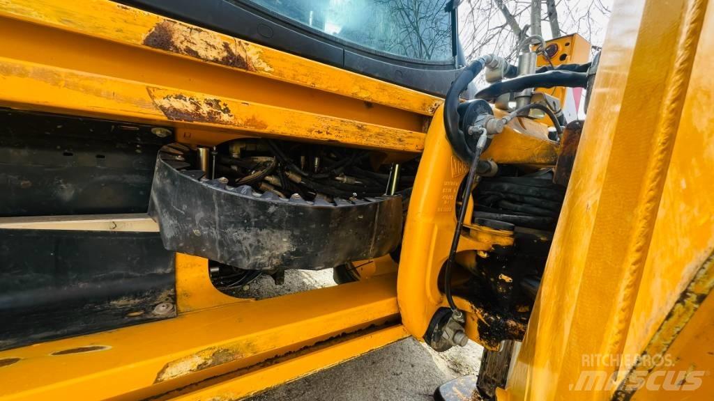 JCB 4 CX Kazıcı yükleyiciler - beko loder