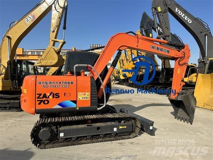 Hitachi ZX70 Paletli ekskavatörler