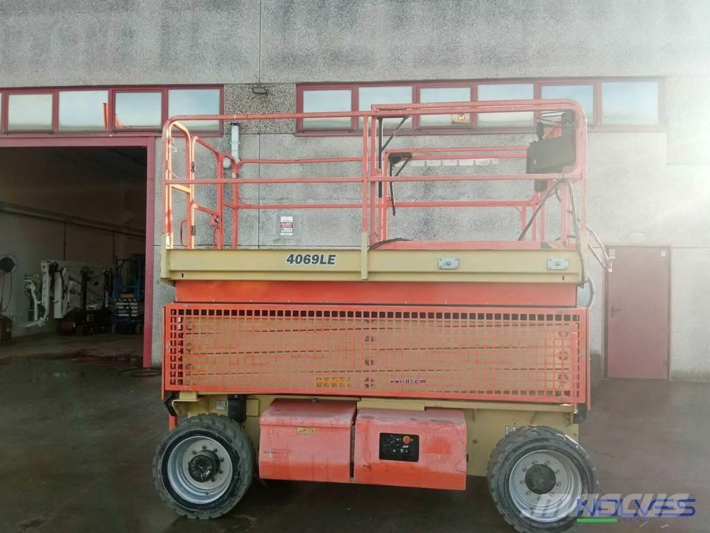 JLG 4069LE Makasli platformlar