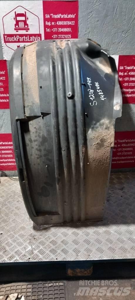 Scania 94 D.  1485486 Kabinler